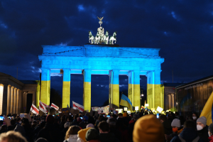 Von der Polizei wegen des Schwarz-Rot-Gold-Flags angehalten - Flaggenmann spricht jetzt