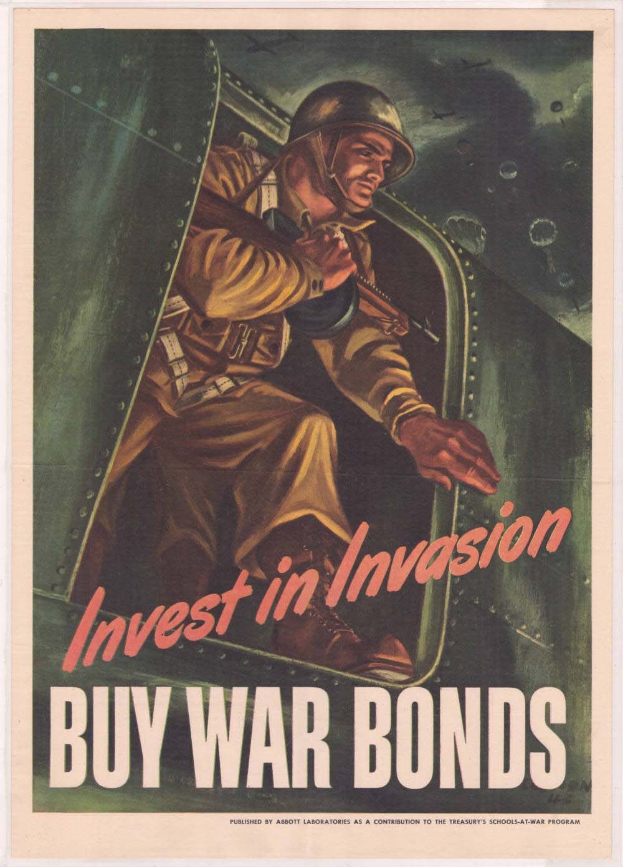 Plakat mit einem Soldaten in Helm und Militäruniform, der eine Waffe hält, mit der Aufschrift "Investiere in die Invasion, kaufe Kriegsanleihen" darüber, der eine entschlossene Miene zeigt.