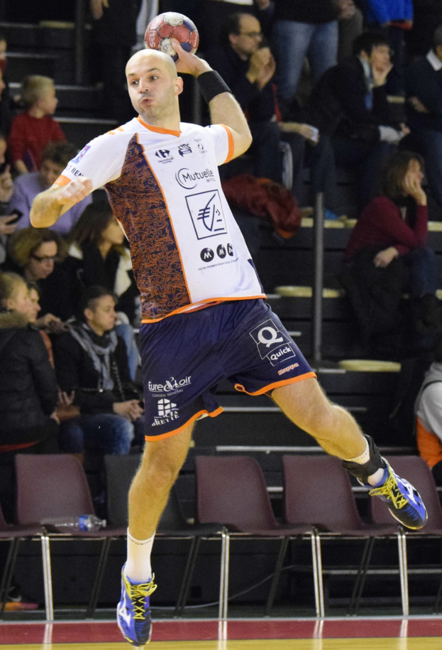 Fuchses Nationalspieler Lichtlein unterzieht sich einer Fu\303\266-Operation
