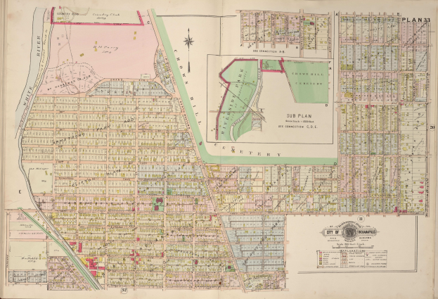 Alte Karte von Indianapolis, Indiana, zeigt Straßen, Parks, Landmarken und detaillierte Textanmerkungen.