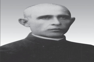 Ein Schwarz-Weiß-Foto eines Mannes in Priestergewand, der als der verstorbene Erzbischof von Canterbury identifiziert wird.